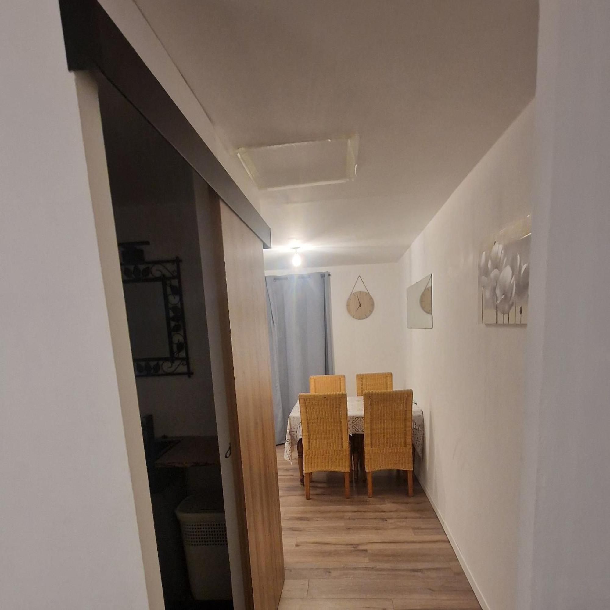 Studio Renard Quartier Marais, Terrasse En Rez De Jardin, Matelas Confort Bourges Luaran gambar